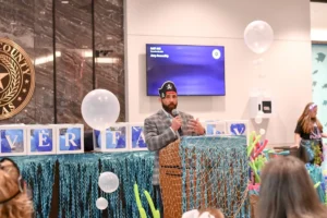 ea3bd39c-d175-4e86-8e3b-8f0f98f74d4b